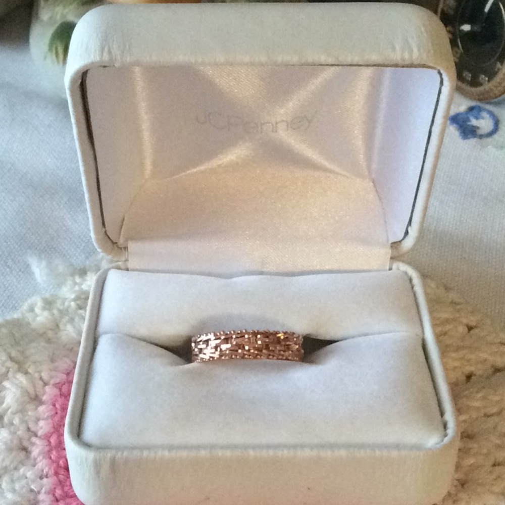 14K Rose Gold band ring